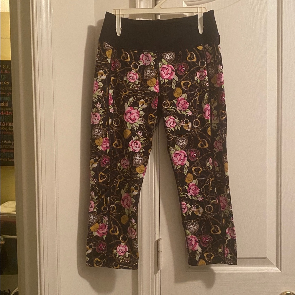 Betsey Johnson Floral Print Leggings - Black and Pink